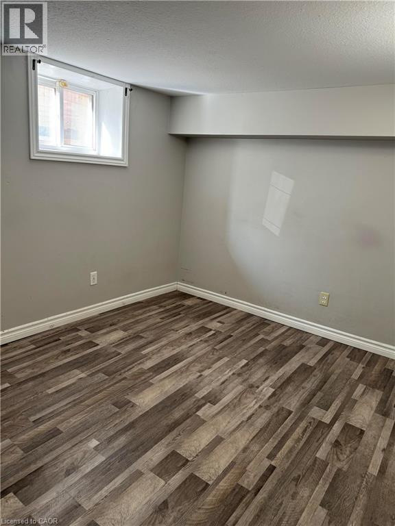 77 Cedar Street S, Kitchener, Ontario  N2G 3L6 - Photo 5 - 40828175