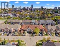 <div class="price">$665,000</div> 110 Highland Road E Unit# 75, Kitchener<br><div style="margin-bottom:8px;"><small>Royal LePage Wolle Realty</small></div><div class='bed_bath'>3 Bed | 3 Bath</div>