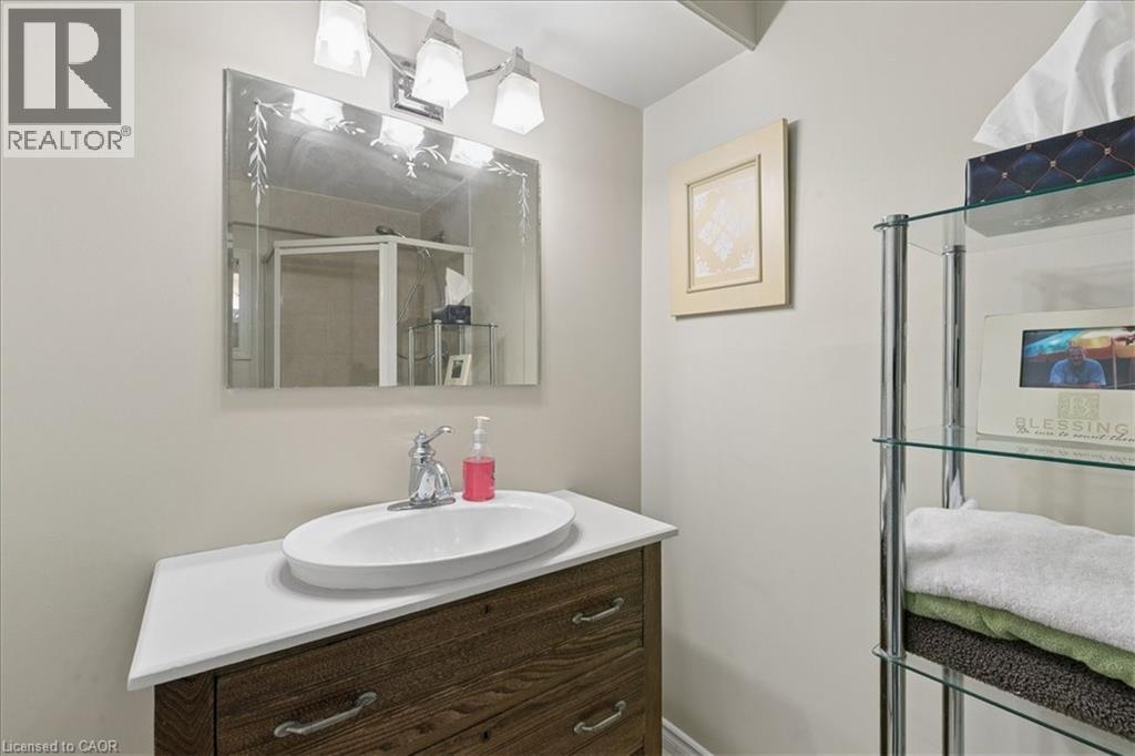 45 Arrowhead Crescent, Kitchener, Ontario  N2P 1C1 - Photo 32 - 40843926