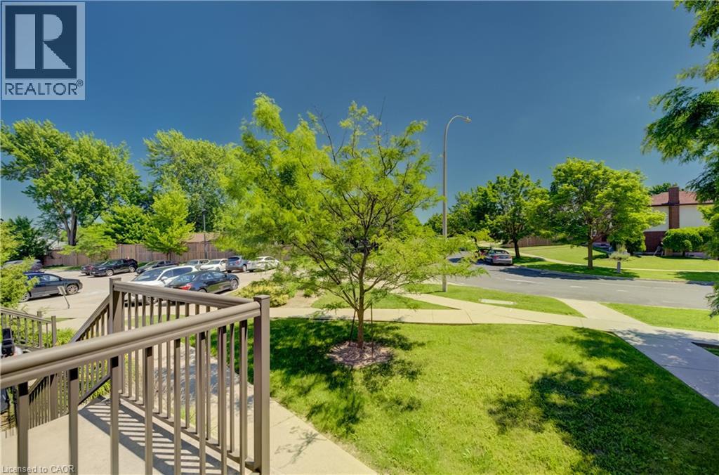42 West Acres Crescent Unit# 6, Kitchener, Ontario  N2N 3G8 - Photo 4 - 40844336