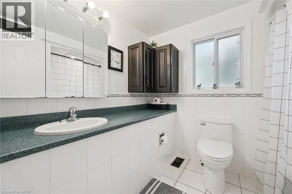 39 Shea Crescent, Kitchener, Ontario  N2E 1E9 - Photo 24 - 40844885