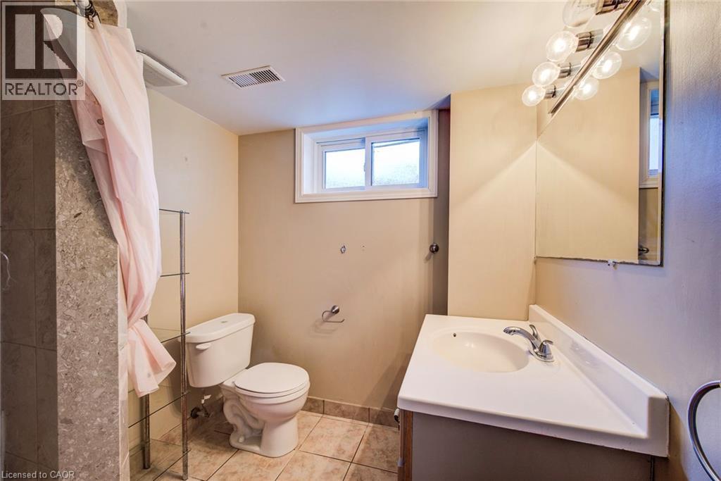 139 Elgin Crescent, Waterloo, Ontario  N2J 2S5 - Photo 27 - 40844518
