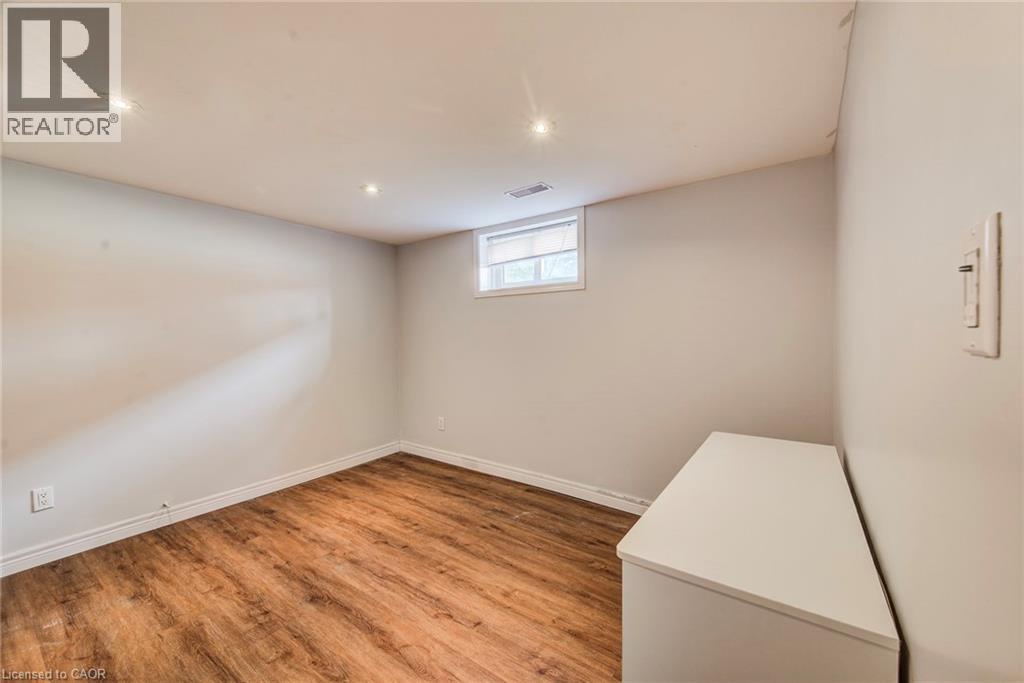 139 Elgin Crescent, Waterloo, Ontario  N2J 2S5 - Photo 36 - 40844518