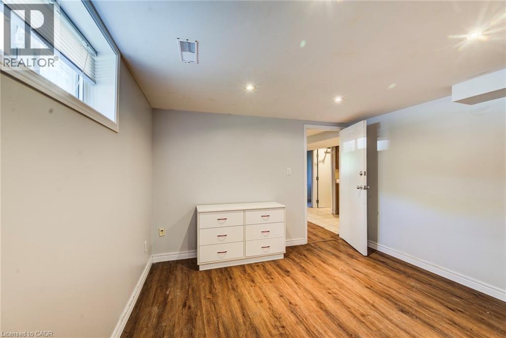 139 Elgin Crescent, Waterloo, Ontario  N2J 2S5 - Photo 37 - 40844518