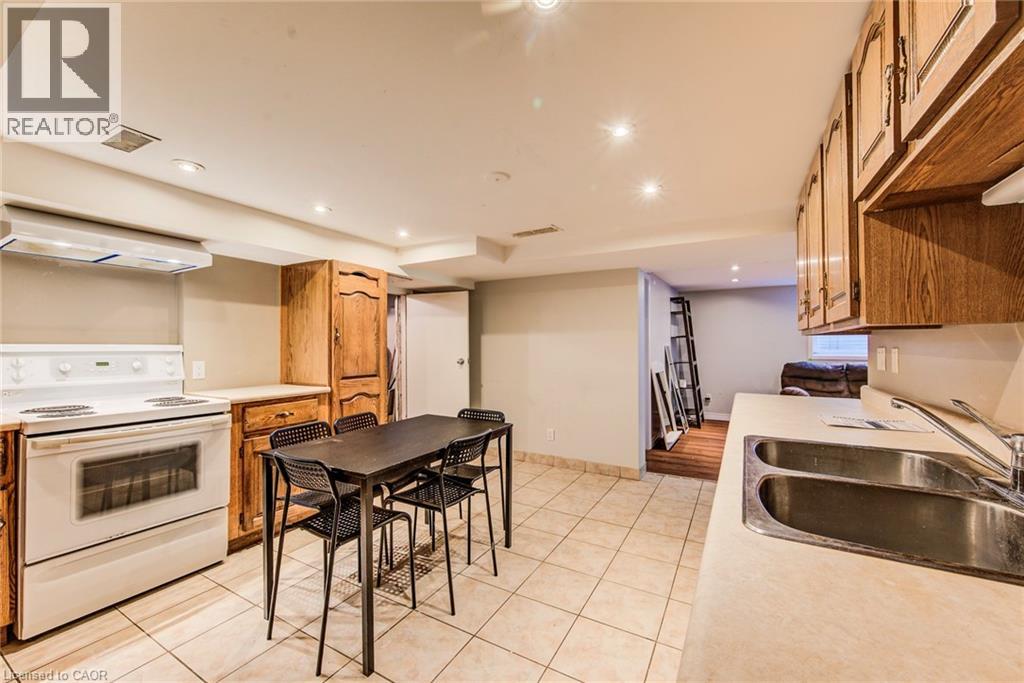 139 Elgin Crescent, Waterloo, Ontario  N2J 2S5 - Photo 40 - 40844518