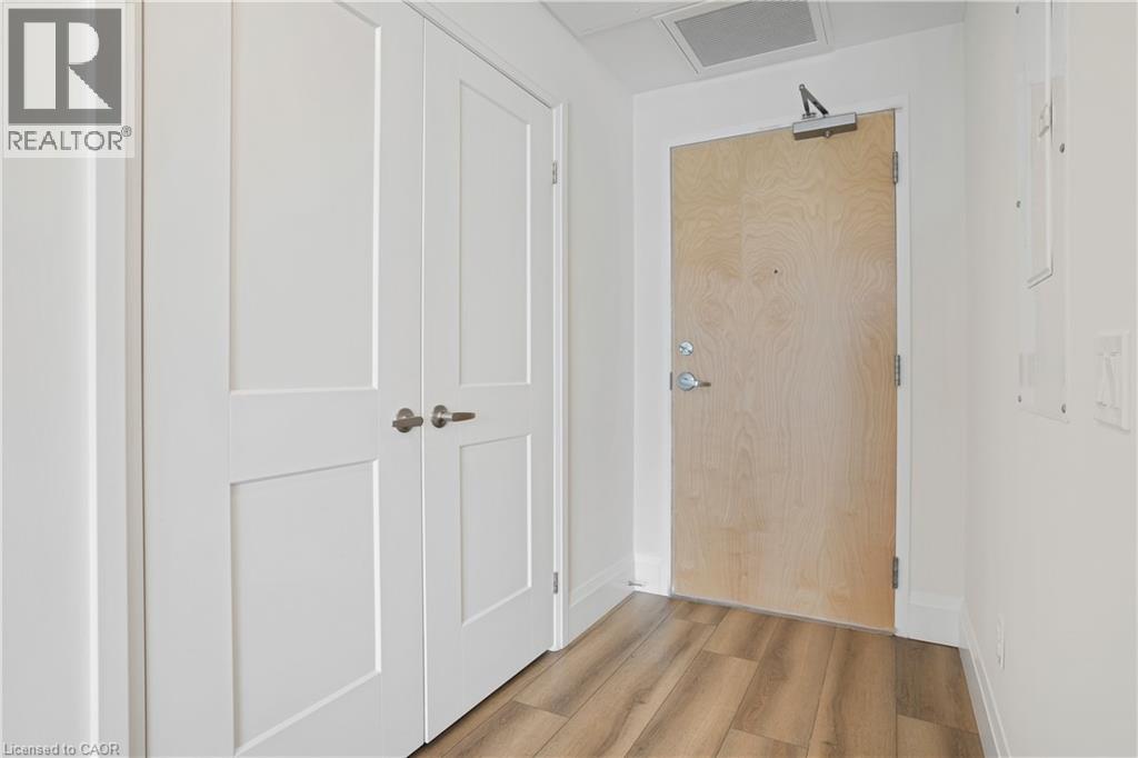 60 Charles Street W Unit# 1904, Kitchener, Ontario  N2G 0C9 - Photo 5 - 40845514