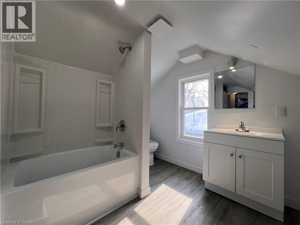 168 Fifth Avenue Unit# 3, Kitchener, Ontario  N2C 1P7 - Photo 6 - 40845816
