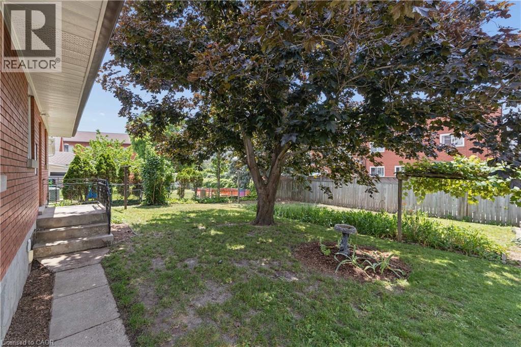 74 Ross Avenue, Kitchener, Ontario  N2A 1V3 - Photo 21 - 40845679