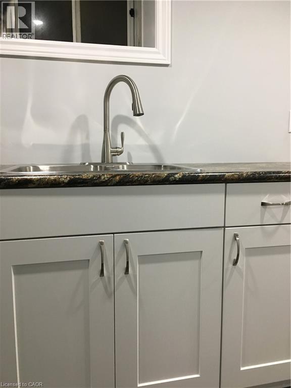 92 Pattandon Avenue Unit# C, Kitchener, Ontario  N2M 3S5 - Photo 5 - 40846913
