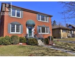 92 PATTANDON Avenue Unit# C, Kitchener, Ontario