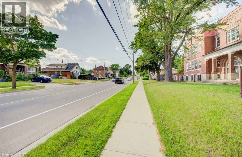 153 Courtland Avenue E, Kitchener, Ontario  N2G 2V2 - Photo 15 - 40846068