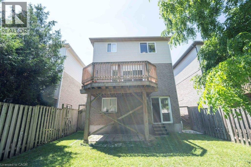 992 Copper Leaf Crescent, Kitchener, Ontario  N2E 3W3 - Photo 15 - 40839809