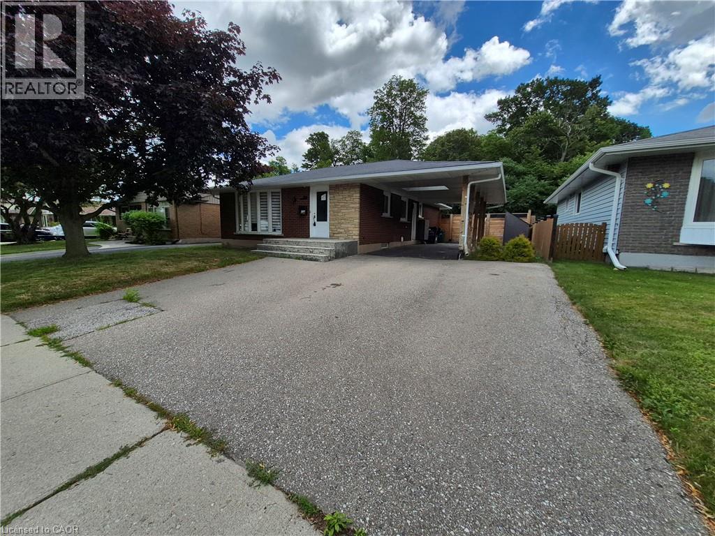154 Appalachian Crescent, Kitchener, Ontario  N2E 1A4 - Photo 3 - 40842354