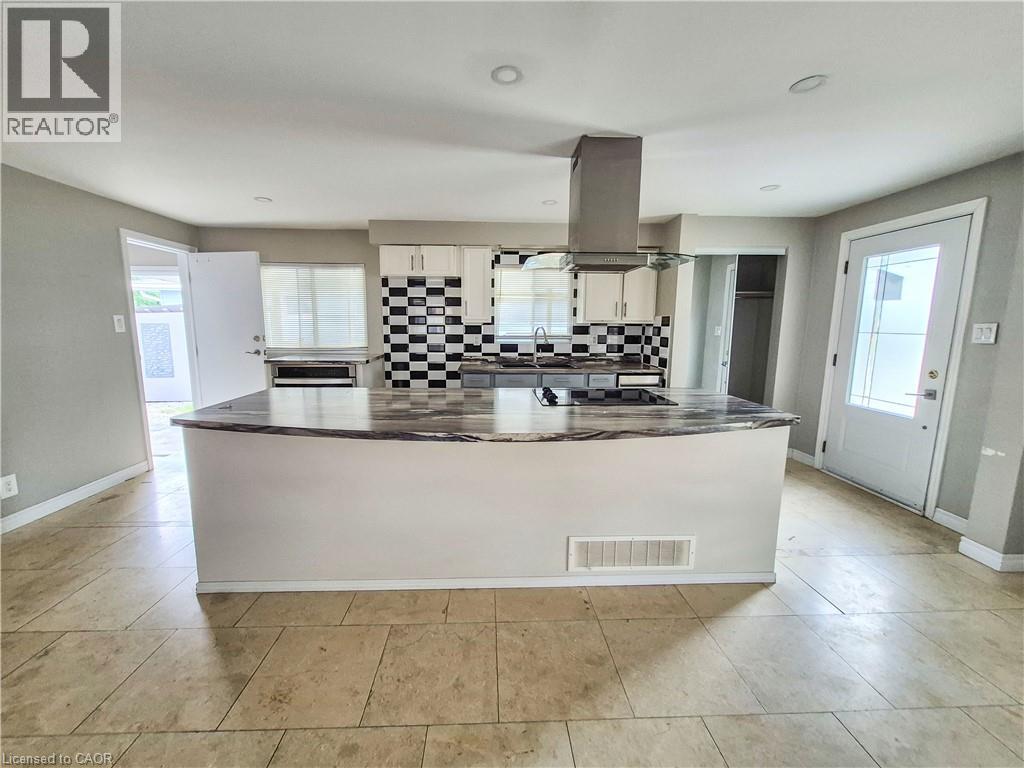 154 Appalachian Crescent, Kitchener, Ontario  N2E 1A4 - Photo 8 - 40842354