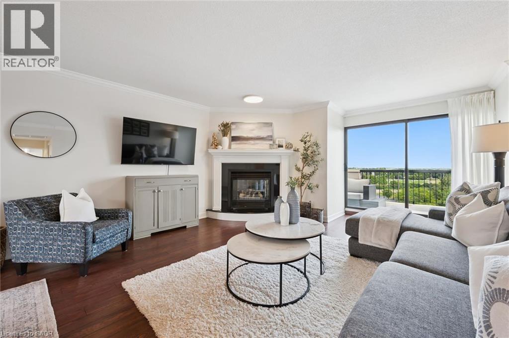 260 Sheldon Avenue N Unit# Ph2, Kitchener, Ontario  N2H 6P2 - Photo 12 - 40846631