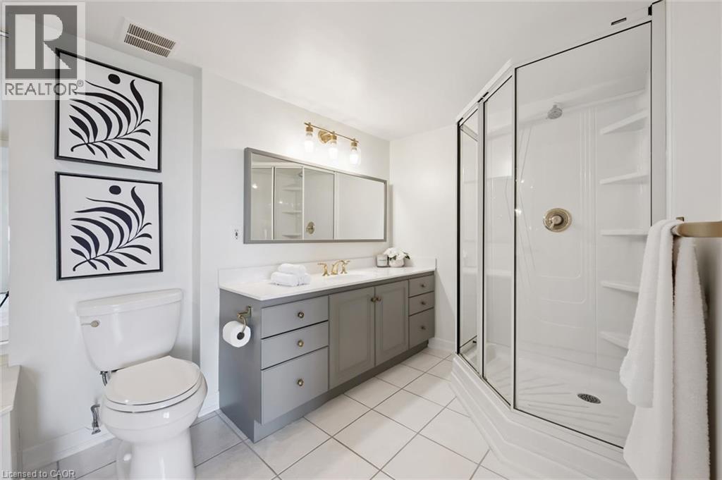 260 Sheldon Avenue N Unit# Ph2, Kitchener, Ontario  N2H 6P2 - Photo 24 - 40846631