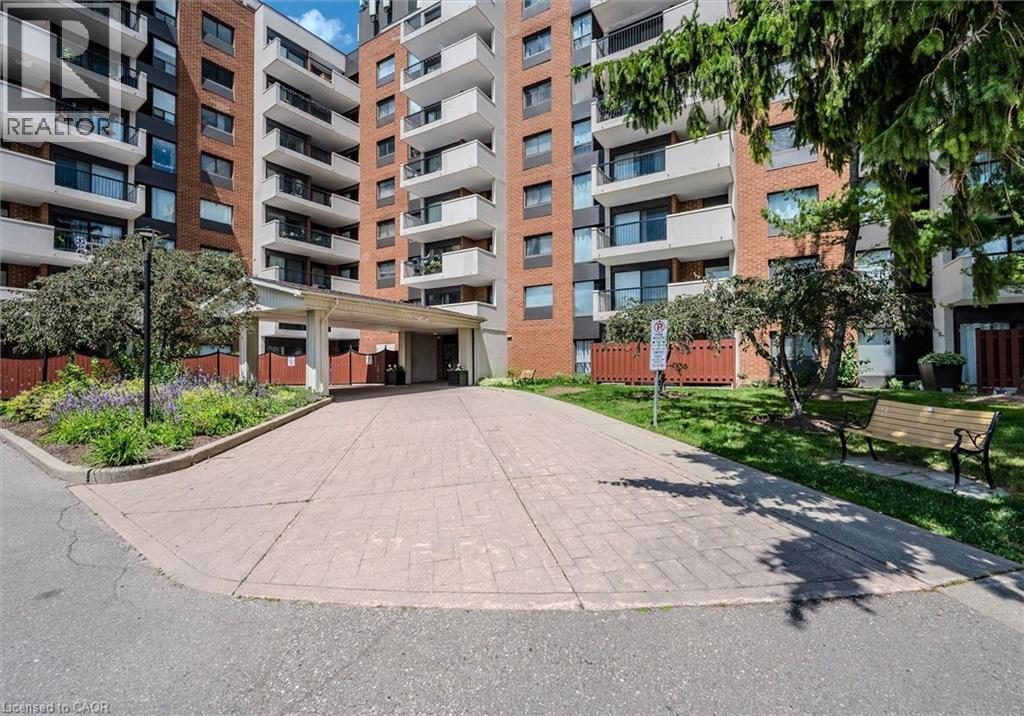 260 Sheldon Avenue N Unit# Ph2, Kitchener, Ontario  N2H 6P2 - Photo 49 - 40846631