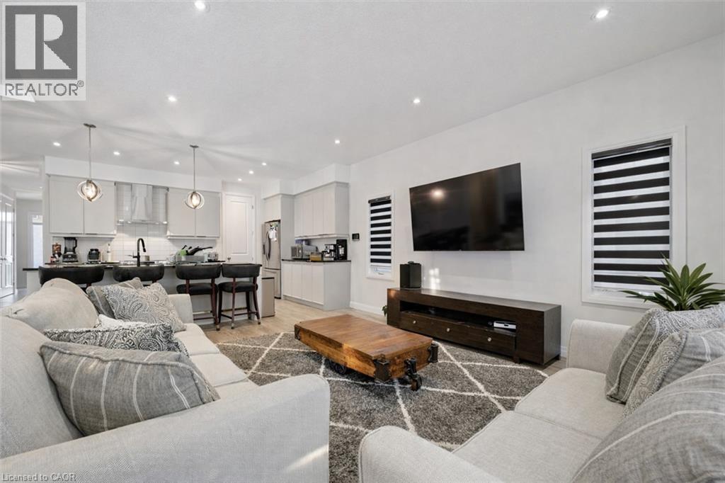972 Stonecliffe Walk Unit# 18, Kitchener, Ontario  N2P 0K5 - Photo 16 - 40848074