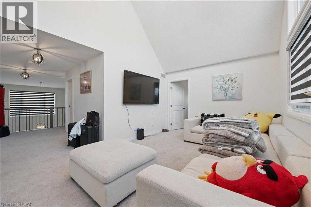 972 Stonecliffe Walk Unit# 18, Kitchener, Ontario  N2P 0K5 - Photo 31 - 40848074