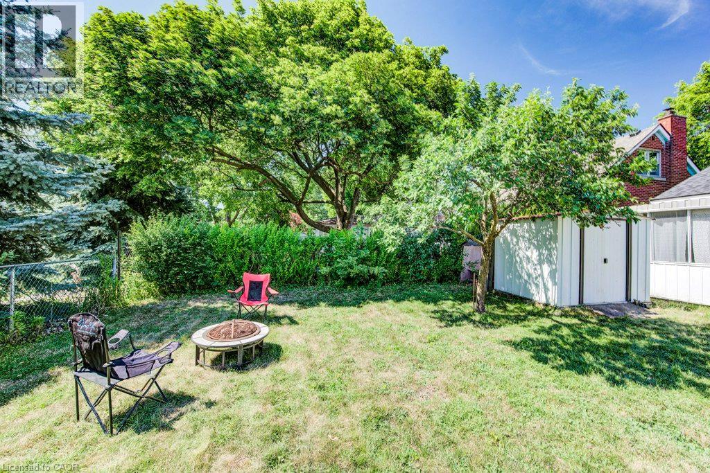 17 Crestwood Avenue, Kitchener, Ontario  N2H 4K6 - Photo 37 - 40845684