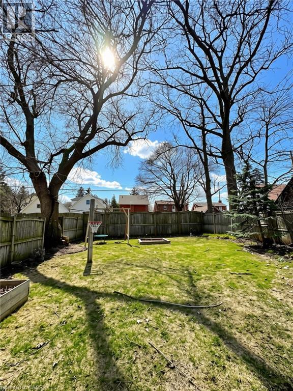 9 Filbert Street, Kitchener, Ontario  N2H 1Y1 - Photo 22 - 40846815