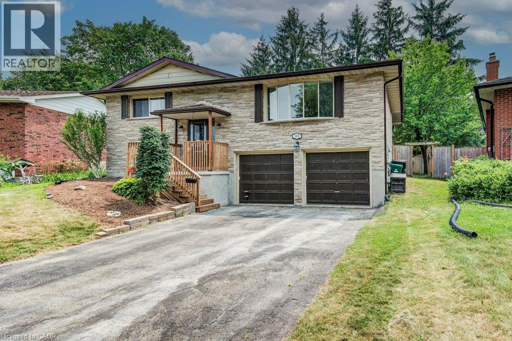 109 White Oak Place, Waterloo, Ontario  N2V 1B2 - Photo 2 - 40849092