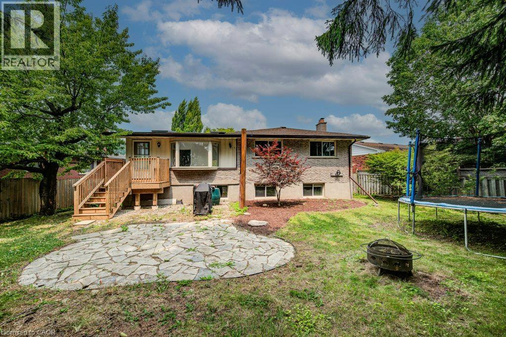 109 White Oak Place, Waterloo, Ontario  N2V 1B2 - Photo 38 - 40849092