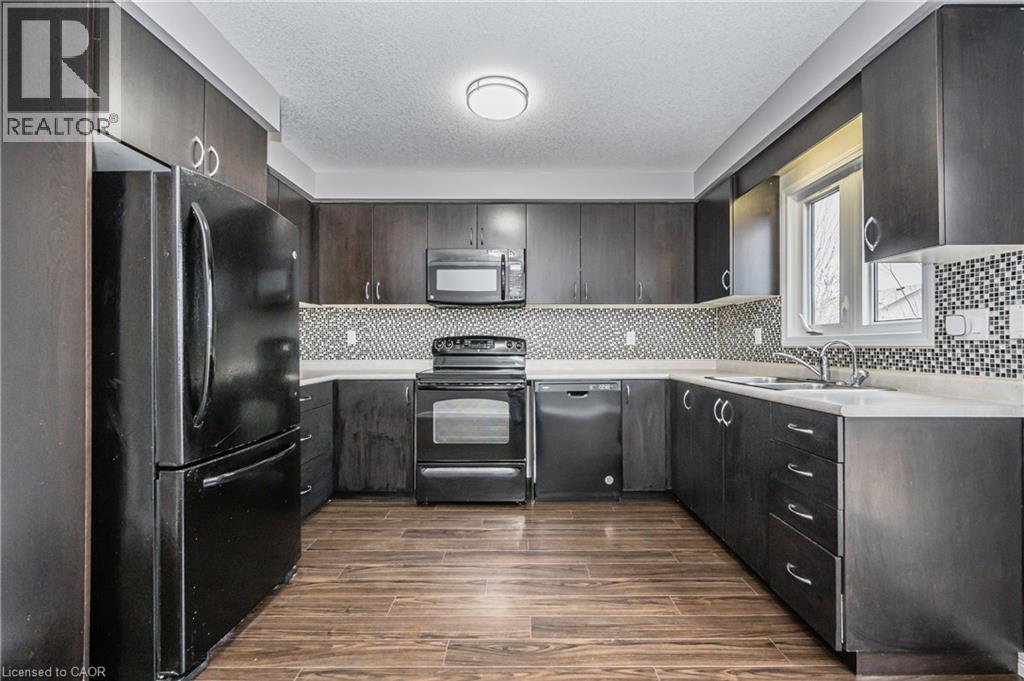 224 Jessica Crescent Unit# B, Kitchener, Ontario  N2R 0C5 - Photo 11 - 40850386