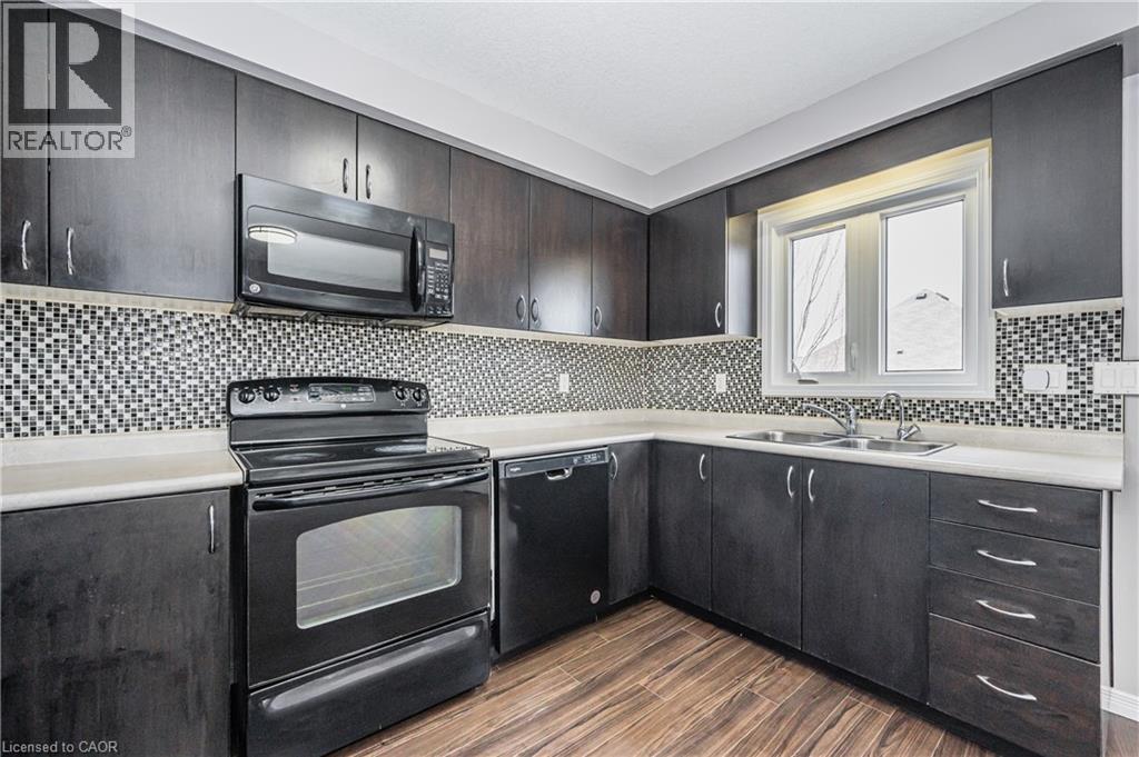 224 Jessica Crescent Unit# B, Kitchener, Ontario  N2R 0C5 - Photo 12 - 40850386