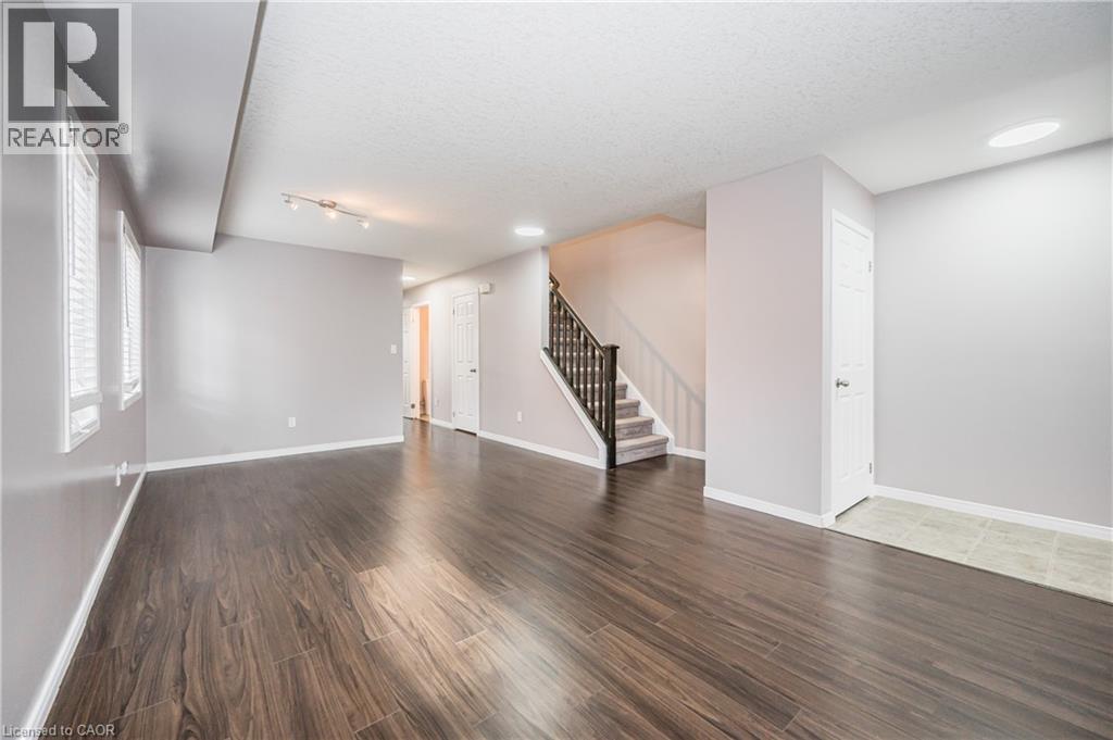 224 Jessica Crescent Unit# B, Kitchener, Ontario  N2R 0C5 - Photo 7 - 40850386