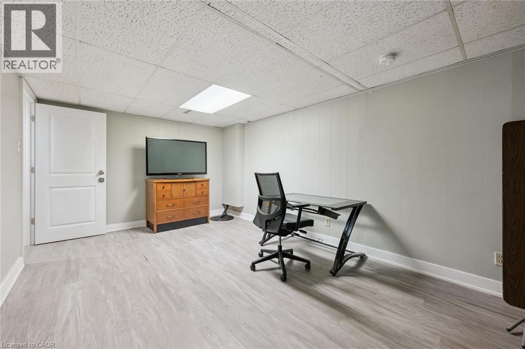 121 University Avenue E Unit# 11, Waterloo, Ontario  N2J 4J1 - Photo 26 - 40849888
