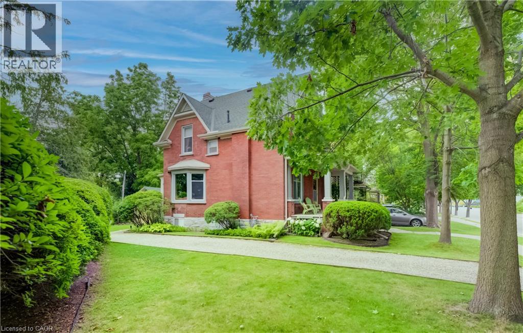 46 Ellen Street W, Kitchener, Ontario  N2H 4K3 - Photo 4 - 40851493