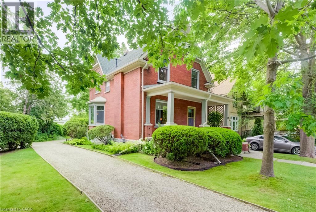 46 Ellen Street W, Kitchener, Ontario  N2H 4K3 - Photo 3 - 40851628