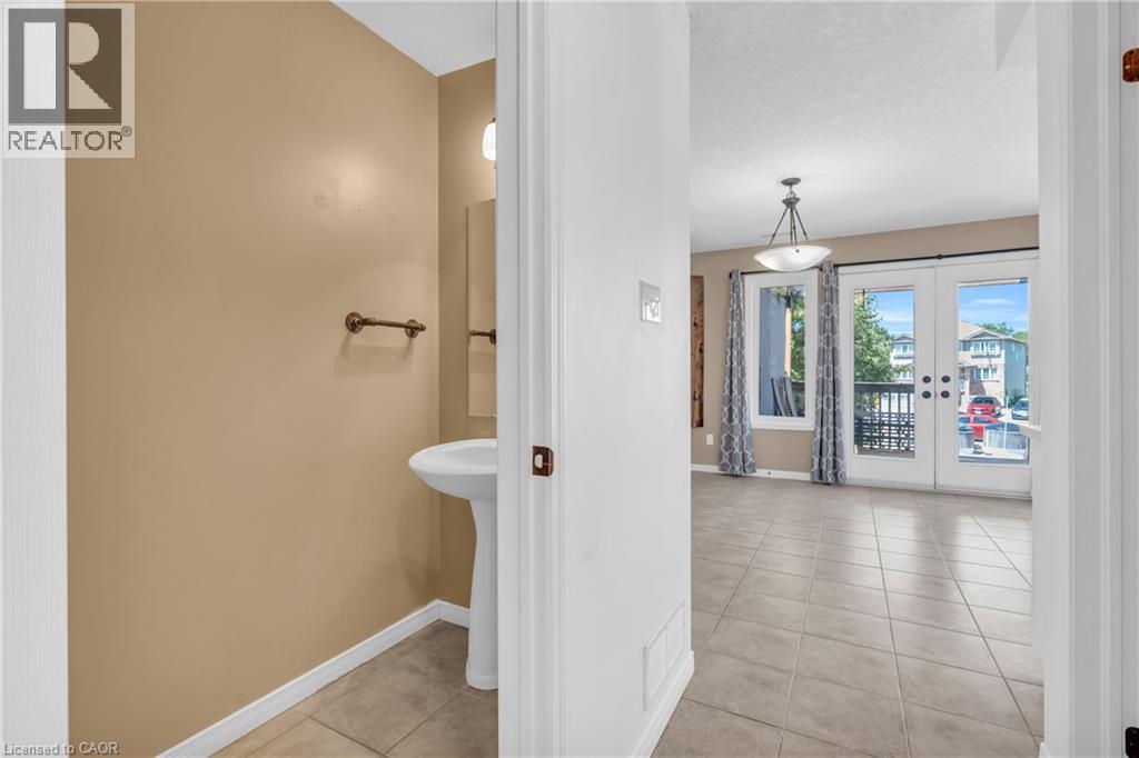 50 Howe Drive Unit# 19b, Kitchener, Ontario  N2E 0A2 - Photo 7 - 40853350