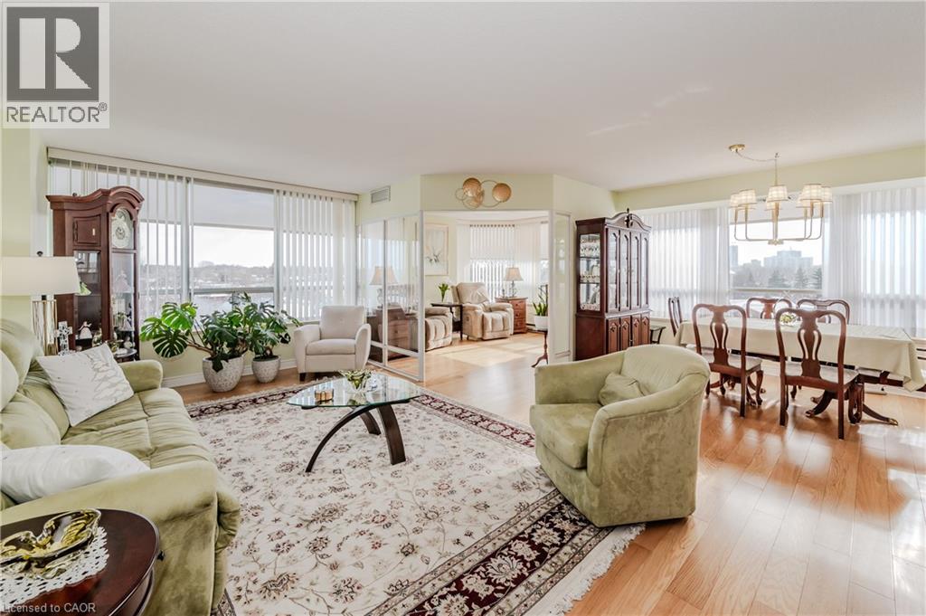 6 Willow Street Unit# 802, Waterloo, Ontario  N2J 4S3 - Photo 12 - 40853366