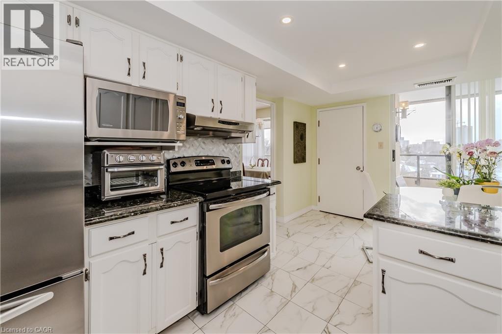 6 Willow Street Unit# 802, Waterloo, Ontario  N2J 4S3 - Photo 22 - 40853366