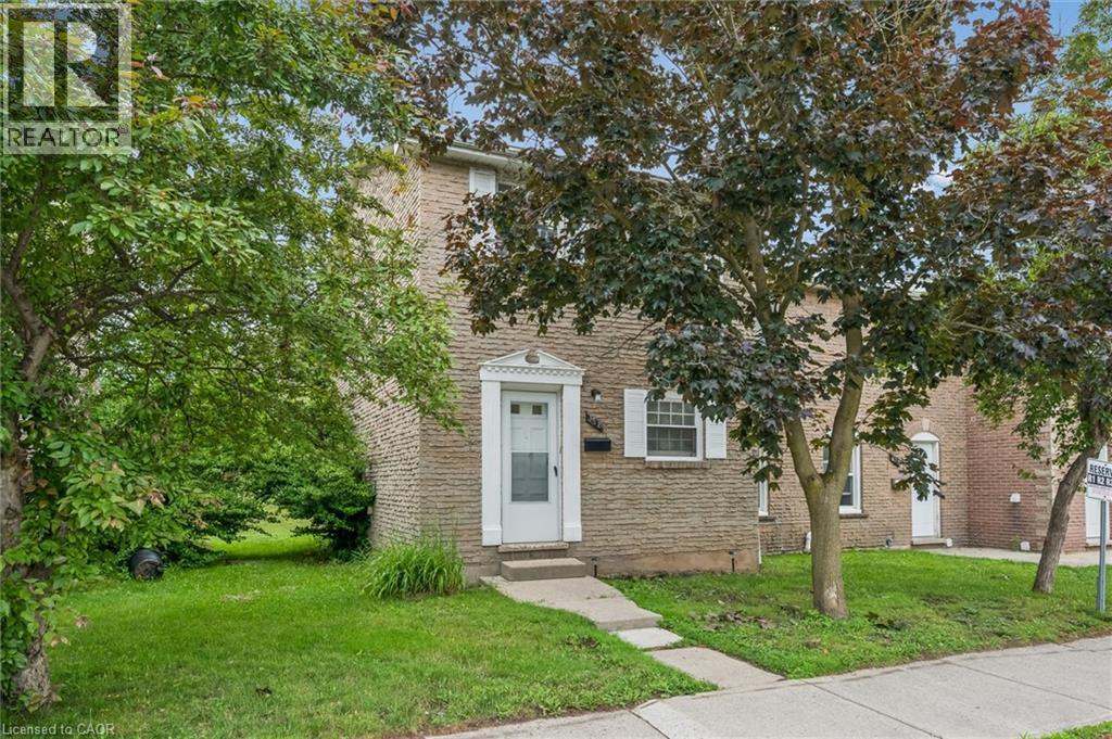 178 Westcourt Place, Waterloo, Ontario  N2L 2R7 - Photo 2 - 40854013