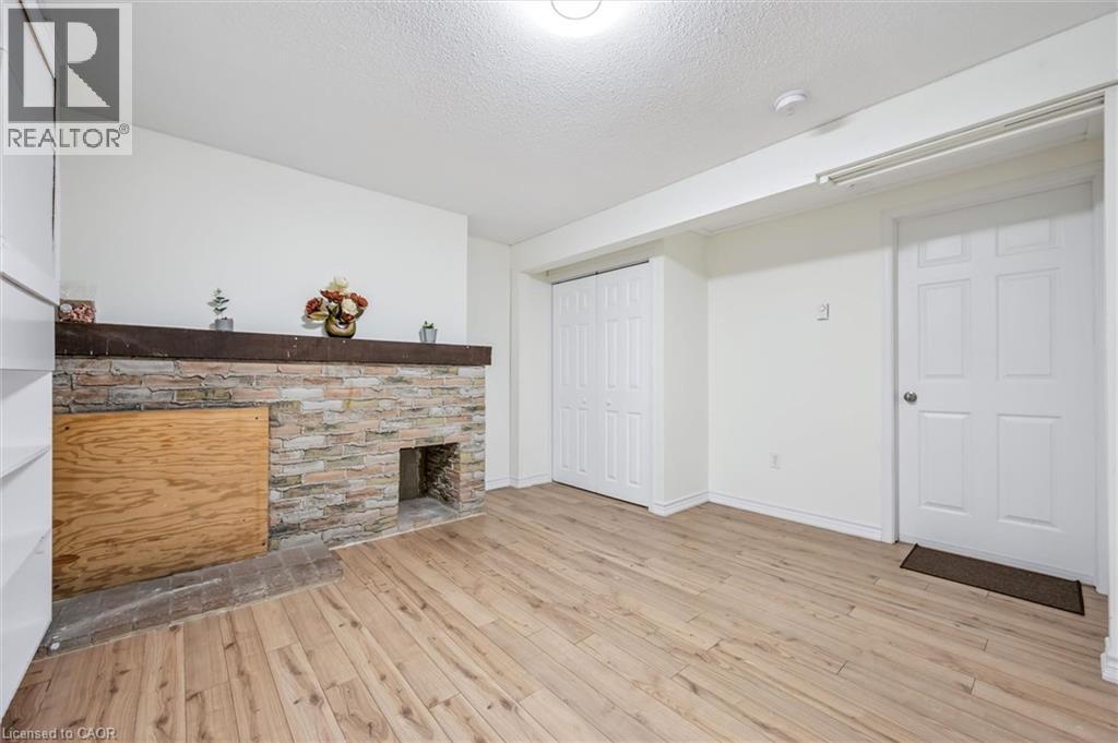 178 Westcourt Place, Waterloo, Ontario  N2L 2R7 - Photo 29 - 40854013