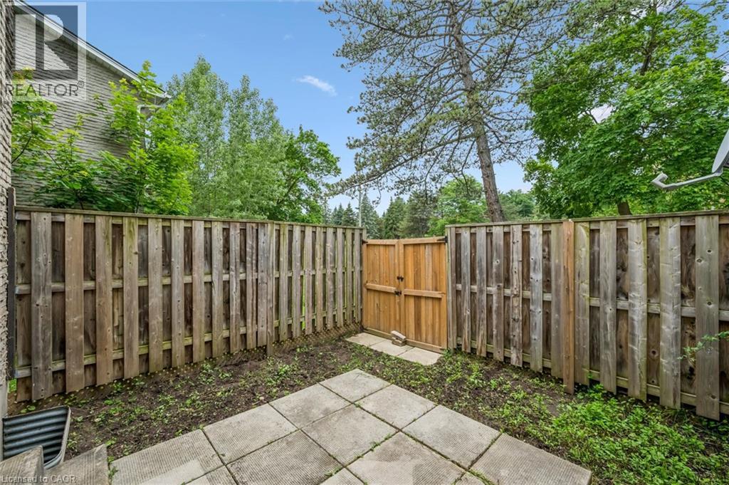 178 Westcourt Place, Waterloo, Ontario  N2L 2R7 - Photo 34 - 40854013