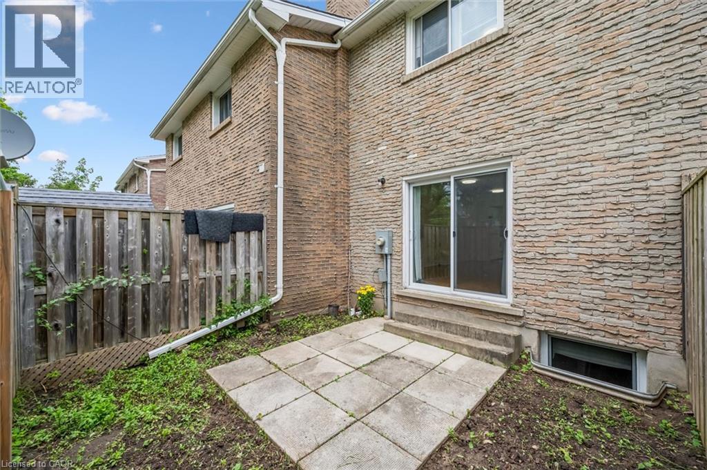 178 Westcourt Place, Waterloo, Ontario  N2L 2R7 - Photo 36 - 40854013