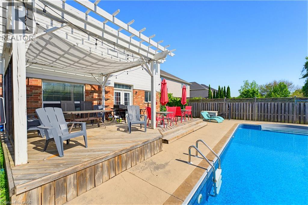 359 Pine Valley Drive, Kitchener, Ontario  N2P 2V4 - Photo 40 - 40854360