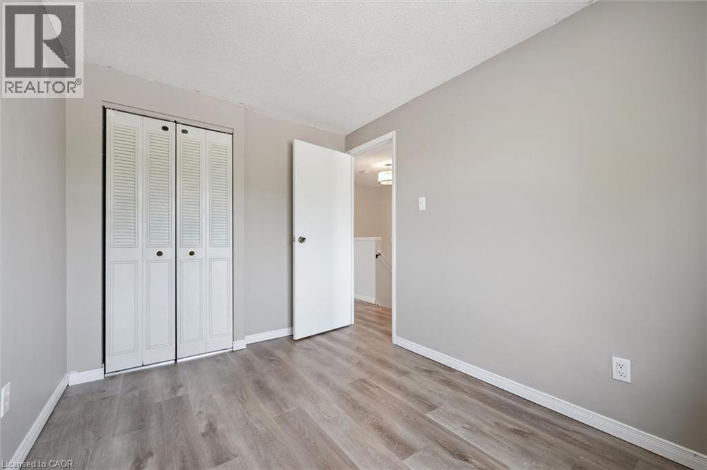 750 Erinbrook Drive Unit# 2, Kitchener, Ontario  N2E 2S7 - Photo 16 - 40855803