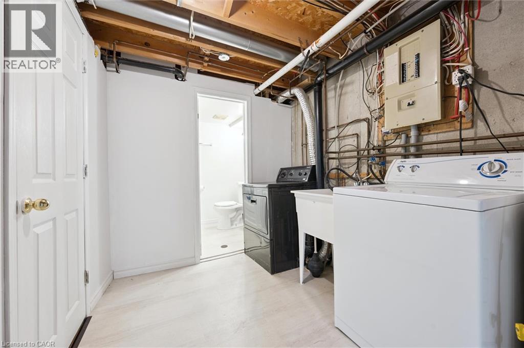 750 Erinbrook Drive Unit# 2, Kitchener, Ontario  N2E 2S7 - Photo 31 - 40855803