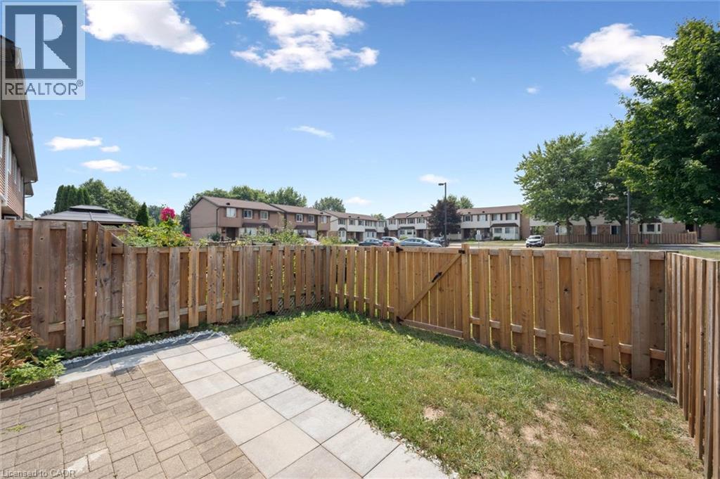 750 Erinbrook Drive Unit# 2, Kitchener, Ontario  N2E 2S7 - Photo 34 - 40855803