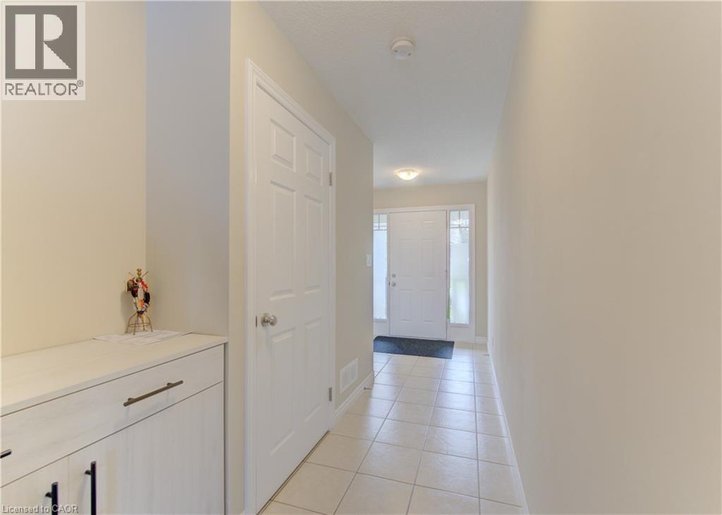 430 Avens Street, Waterloo, Ontario  N2V 0B5 - Photo 4 - 40855318