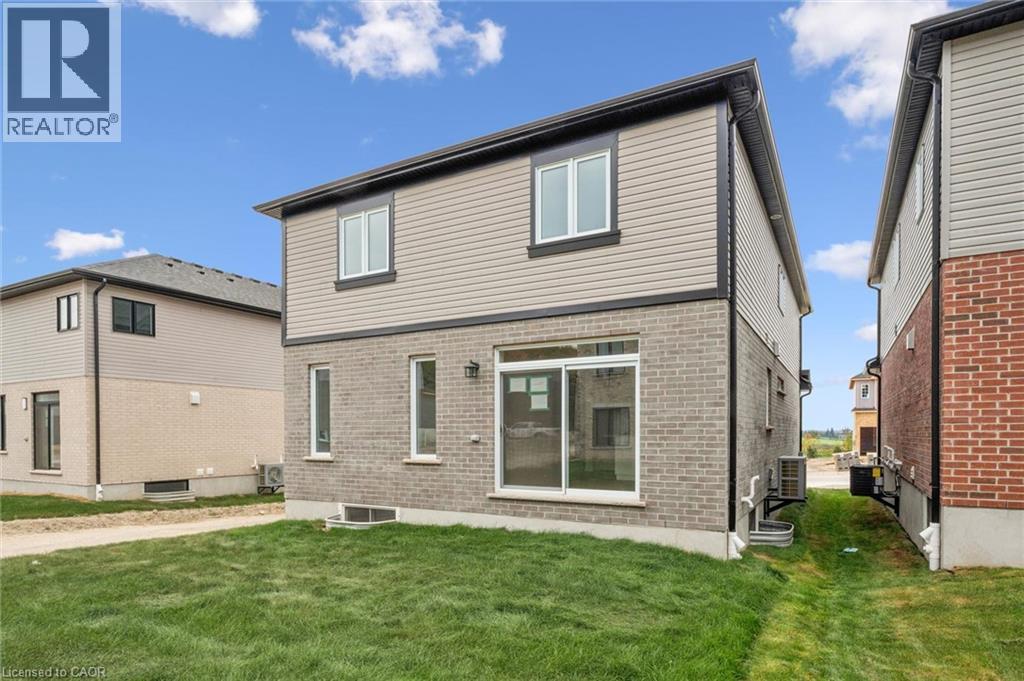 447 Benninger Street, Kitchener, Ontario  N2E 0J9 - Photo 33 - 40856225
