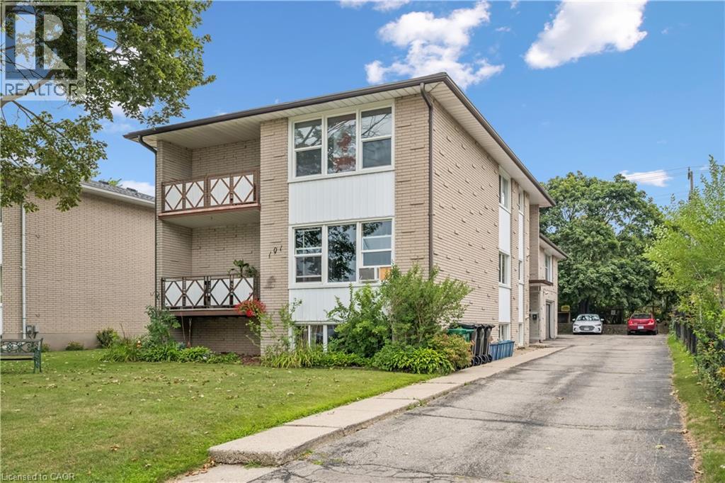101 Secord Avenue, Kitchener, Ontario  N2B 2L3 - Photo 3 - 40856887