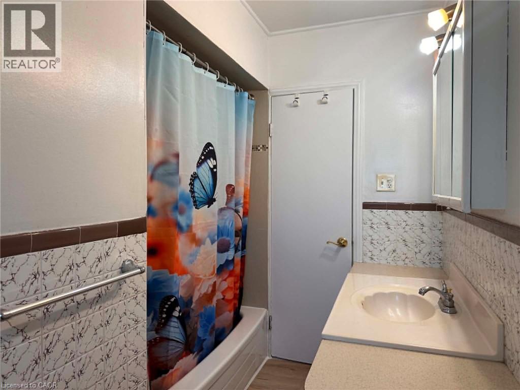 580 Forest Hill Drive Unit# Upper, Kitchener, Ontario  N2M 4H7 - Photo 6 - 40857123