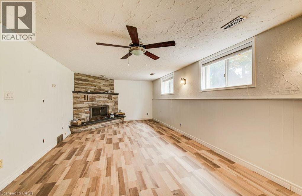 109 White Oak Place, Waterloo, Ontario  N2V 1B2 - Photo 31 - 40857052