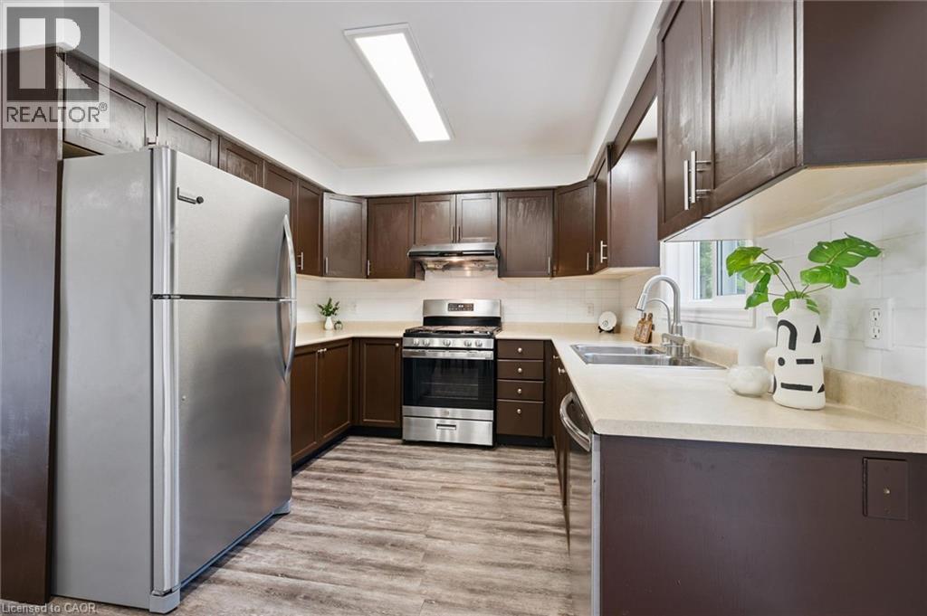 600 White Elm Boulevard Unit# 9, Waterloo, Ontario  N2V 2V2 - Photo 7 - 40857762